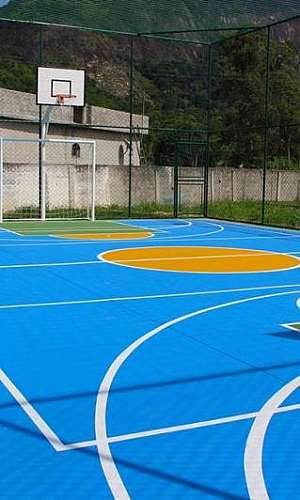 Construção de quadras poliesportivas Construção de quadras poliesportivas