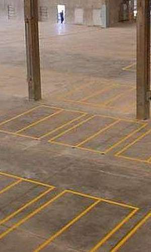 Demarcação de piso industrial Demarcação de piso industrial