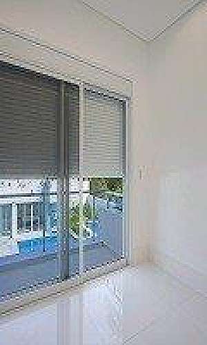 Esquadrias de alumínio com pintura eletrostática Esquadrias de alumínio com pintura eletrostática