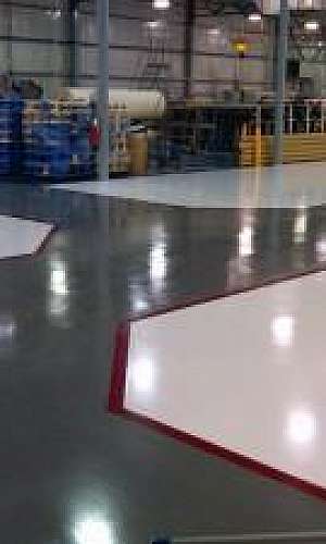 revestimento e pintura de piso com resina epóxi revestimento e pintura de piso com resina epóxi