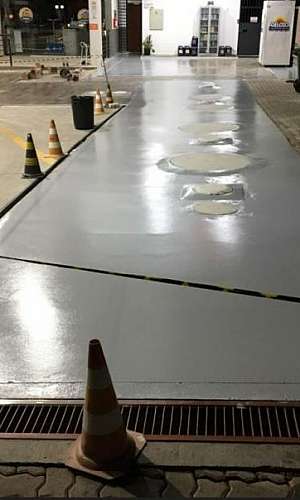 tinta epóxi para piso externo tinta epóxi para piso externo