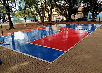 Tinta PU para quadra poliesportiva Tinta PU para quadra poliesportiva